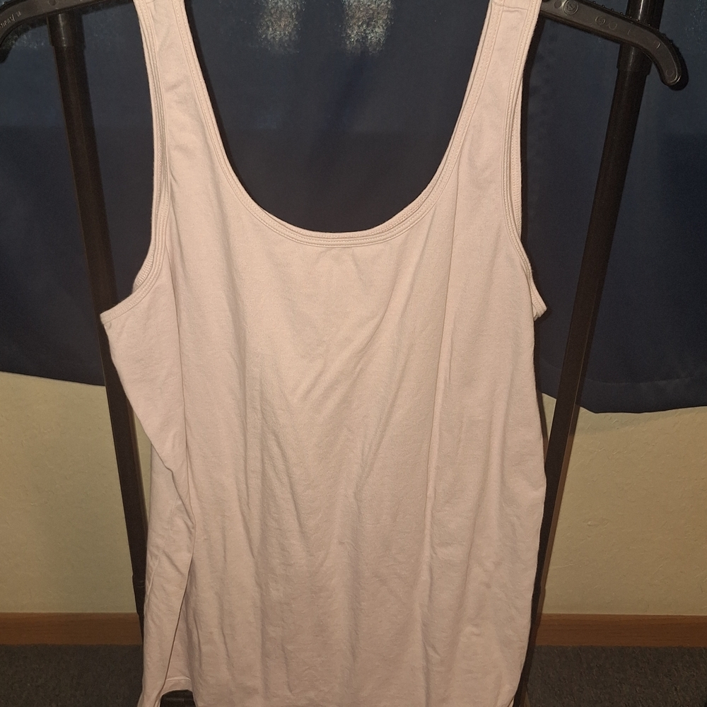 Women's Pink Tank Top